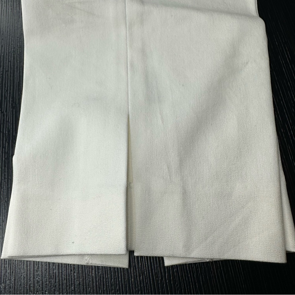 Elegant White Trousers Capris - Picture 3 of 6